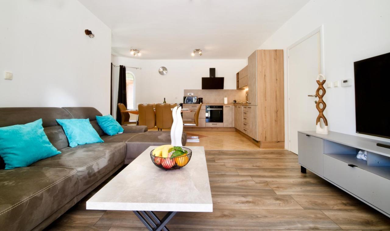 Drazice Relax House Nizic 빌라 외부 사진